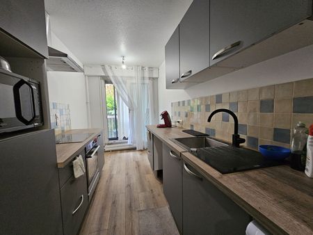 Location appartement 2 pièces, 62.00m², Les Ulis - Photo 2