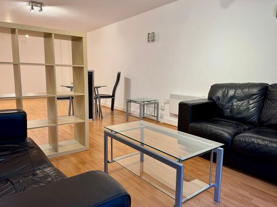 1 bedroom flat to rent - Photo 1