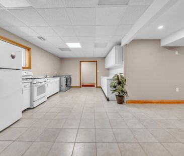 For Lease - 36A Puccini Drive Unit# Basement, Richmond Hill, Ontario - Photo 6