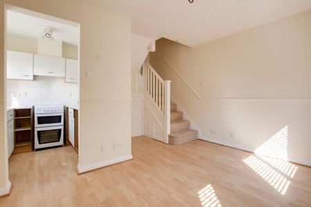 1 bedroom end of terrace house to rent - Photo 2