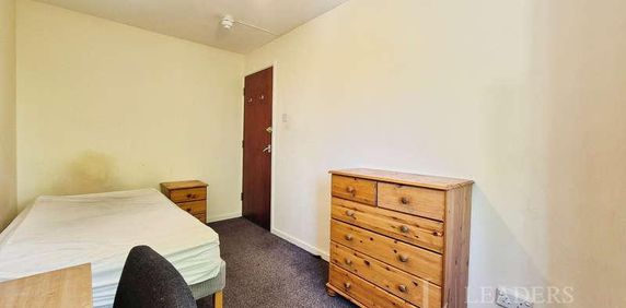 Kings Road, Chelmsford, CM1 - Photo 2