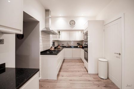 7 bedroom house share to rent - Photo 4