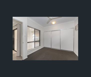 Modern Family Home in Prime Kirwan Location - Photo 5