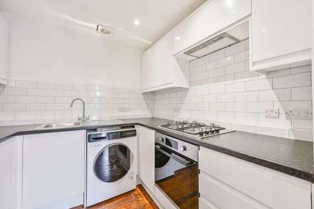 St Charles Square, North Kensington, W10 - Photo 2