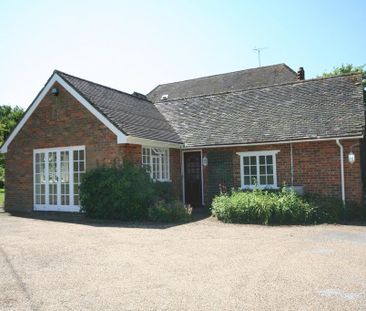 1 bedroom cottage to rent - Photo 5