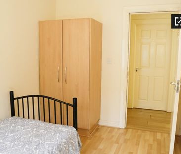 Sunny room in 3-bedroom flatshare in Old City, Dublin - Photo 4