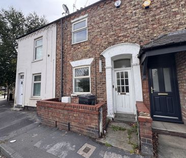 Poppleton Road, Holgate - P1080 - Photo 2