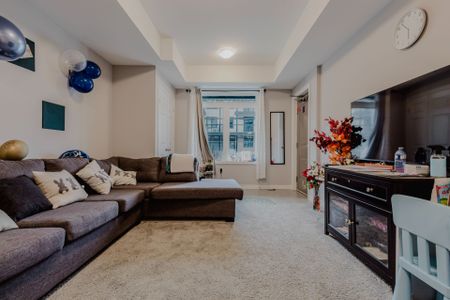 For Lease - 98 Lomond Lane, Kitchener, Ontario - Photo 5