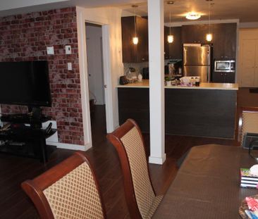 Beau grand 4 1/2 Nouvelle Construction Cartierville Disponible 1 Se... - Photo 4