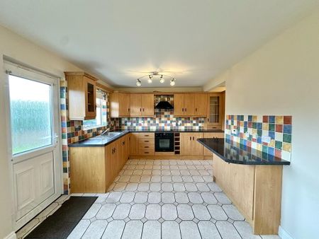 83 Larchmont, Armagh Road, Newry, BT35 6TX - Photo 4