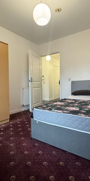 RM3 Lindfield Street | Poplar | London | E14 6GT - Photo 1