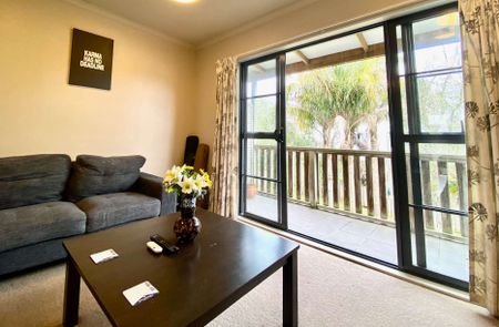 Unbeatable Value for Money at 38/5 Carolina Place, Albany, Auckland - Photo 2