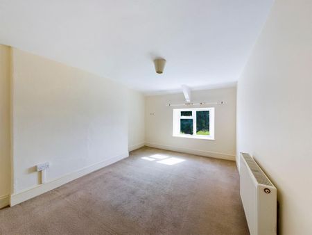 2 bedroom semi-detached house to rent - Photo 4