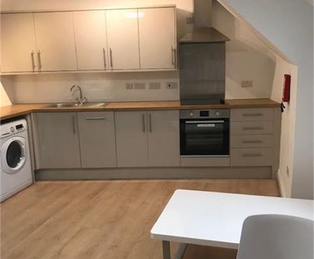 Room 5, Flat 1, 43 Mill Road, Cambridge - Photo 3