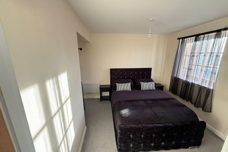 Bridge Street - Photo 2