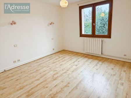 Location maison 3 pièces, 94.00m², Prayssac - Photo 3