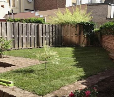 Appartement te huur in Etterbeek voor € 1.600 met 2 slaapkamers - Photo 4