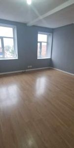 2 bedroom property to rent in Ashton Under Lyne - Photo 3