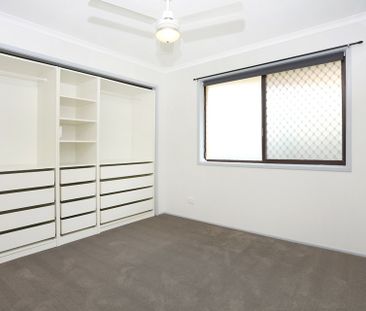 SPACIOUS CENTRAL DUPLEX - Photo 2