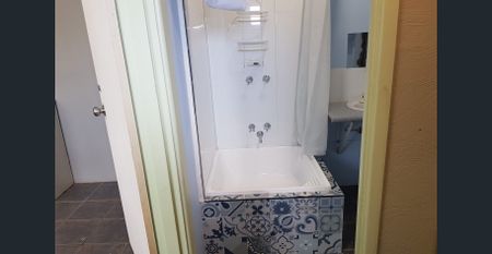 Quiet Court Location!! - Photo 4