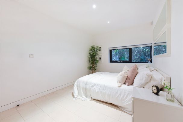 Latitude House, Primrose Hill - Photo 1