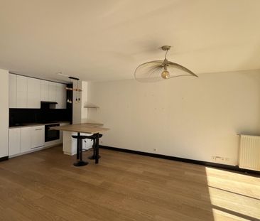 Location Appartement 2 pièces 49m² RENNES 35000 - Photo 1