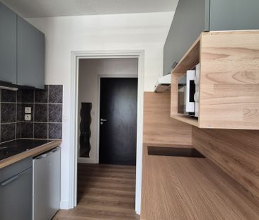 Location Appartement 1 pièce 21m² RODEZ 12000 - Photo 3