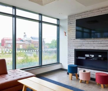 Accessible Classic En-suite - Photo 5