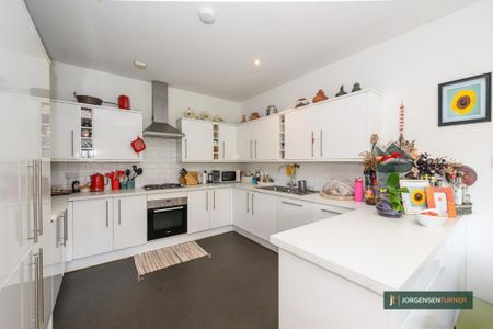 4 bedroom house to rent - Photo 4