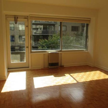 Apartment on 6th floor available now! (#604) - Photo 1