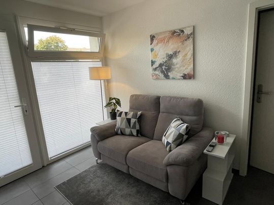 Vollmöbliertes Apartment in Rheinnähe - Photo 1