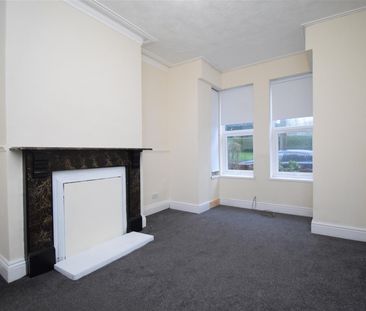 Castleford Road, Normanton - Photo 2