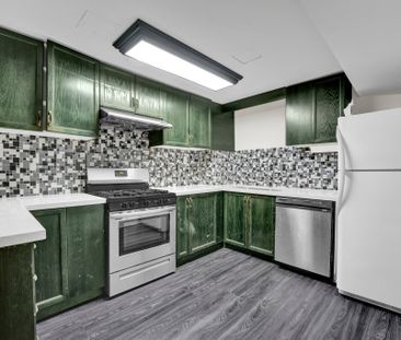 For Lease - 4502 Violet Road, Mississauga, Ontario - Photo 1