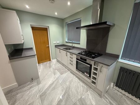 Fernleigh Avenue, Nottingham, NG3 - Photo 2