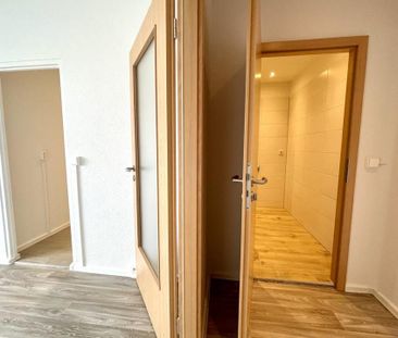 Moderne 1-Raum-Wohnung in oberer Etage mit Dusche - Foto 4