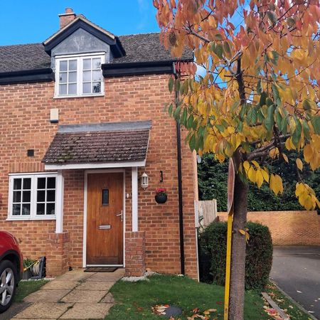 2 bedroom semi-detached house to rent - Photo 4