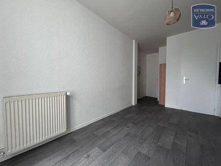 Location Appartement 1 pièce 18m² POITIERS 86000 - Photo 4