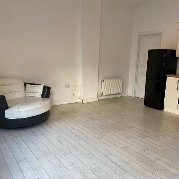 1a Dewey Street, Belfast, BT13 3GT - Photo 1