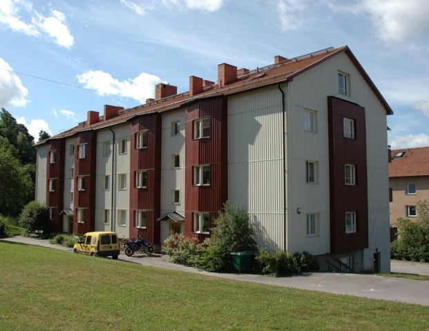 Djurgårdsvägen 4 B - Foto 1