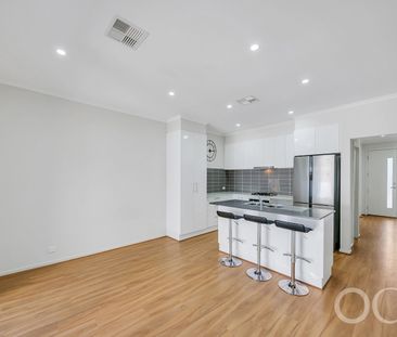 Open the Door to Low-Maintenance Living with a Private Courtyard & ... - Photo 6