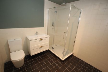 2 Bedroom Apartment, Chester - Photo 5