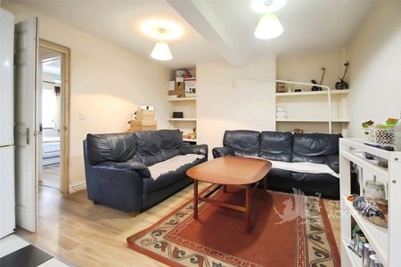 Aldershot Road, Guildford, GU2 8AJ - Photo 3