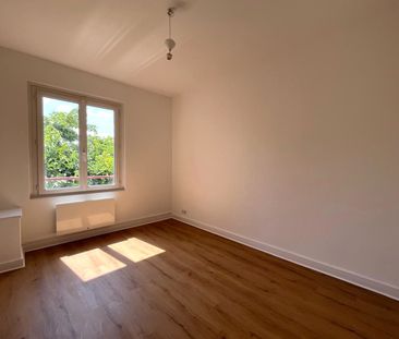 Location Appartement 2 pièces 45m² - Photo 3