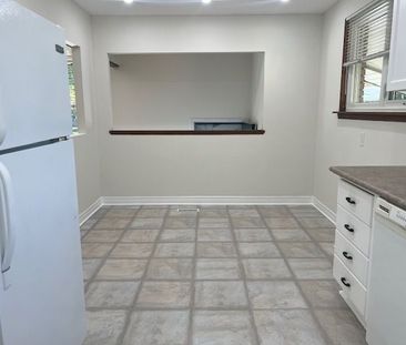 For Lease - 63 Taylor Road, Ajax, Ontario - Photo 3