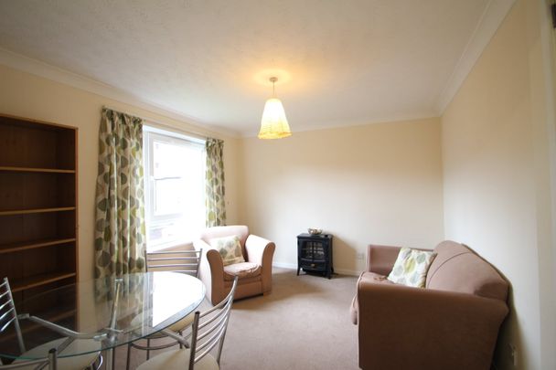 1 bedroom apartment to rent - Photo 1