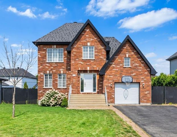 À louer / Maison à étages - Photo 1