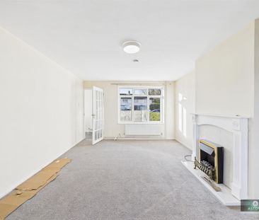 Mulberry Road, Crawley - Photo 6