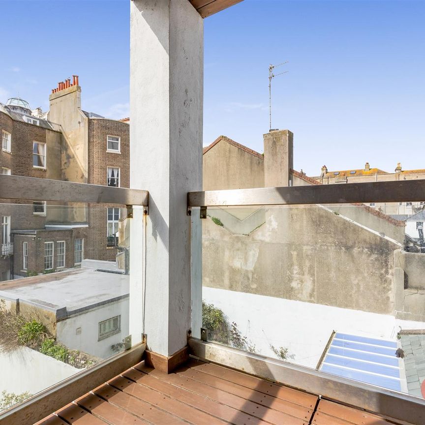 St. Georges Road, Brighton - Photo 1