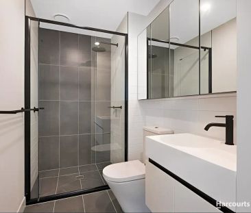 “Modern 1-Bedroom Apartment in Footscray” - Photo 1