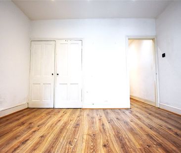 Lakehall Road, Thornton Heath, CR7 - Photo 4